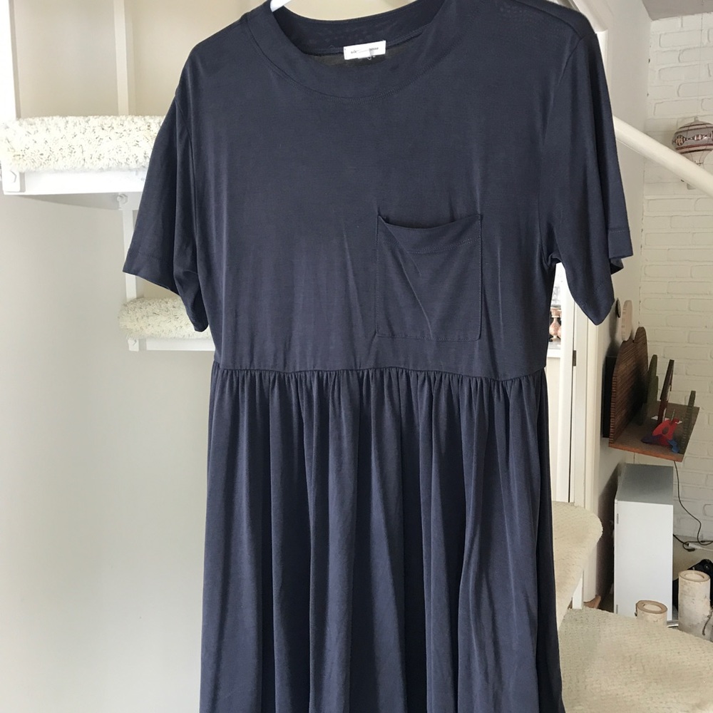 Urban outfitters grey t-shirt dress size small